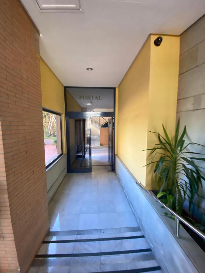 Acogedor Piso Con Parking Santa Justa Apartment Sevilla Exterior foto