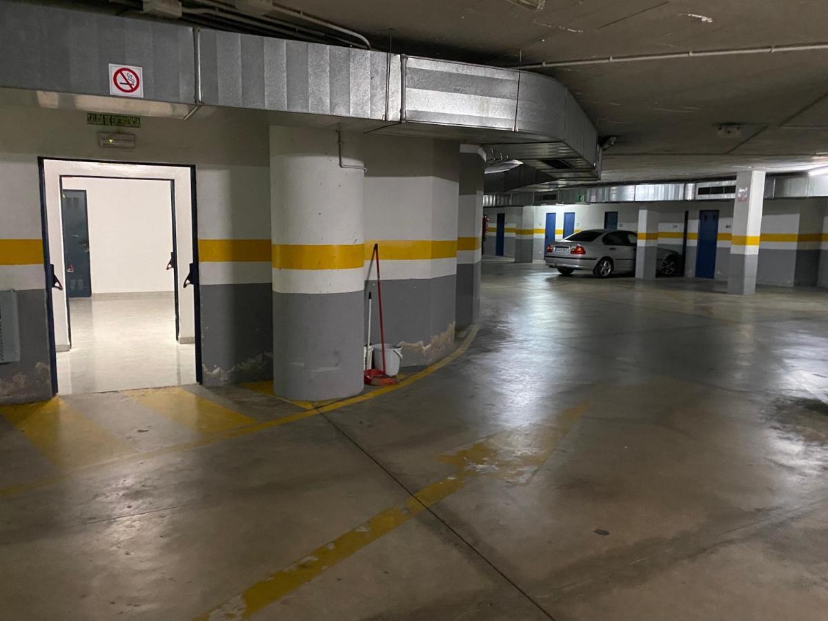 Acogedor Piso Con Parking Santa Justa Apartment Sevilla Exterior foto
