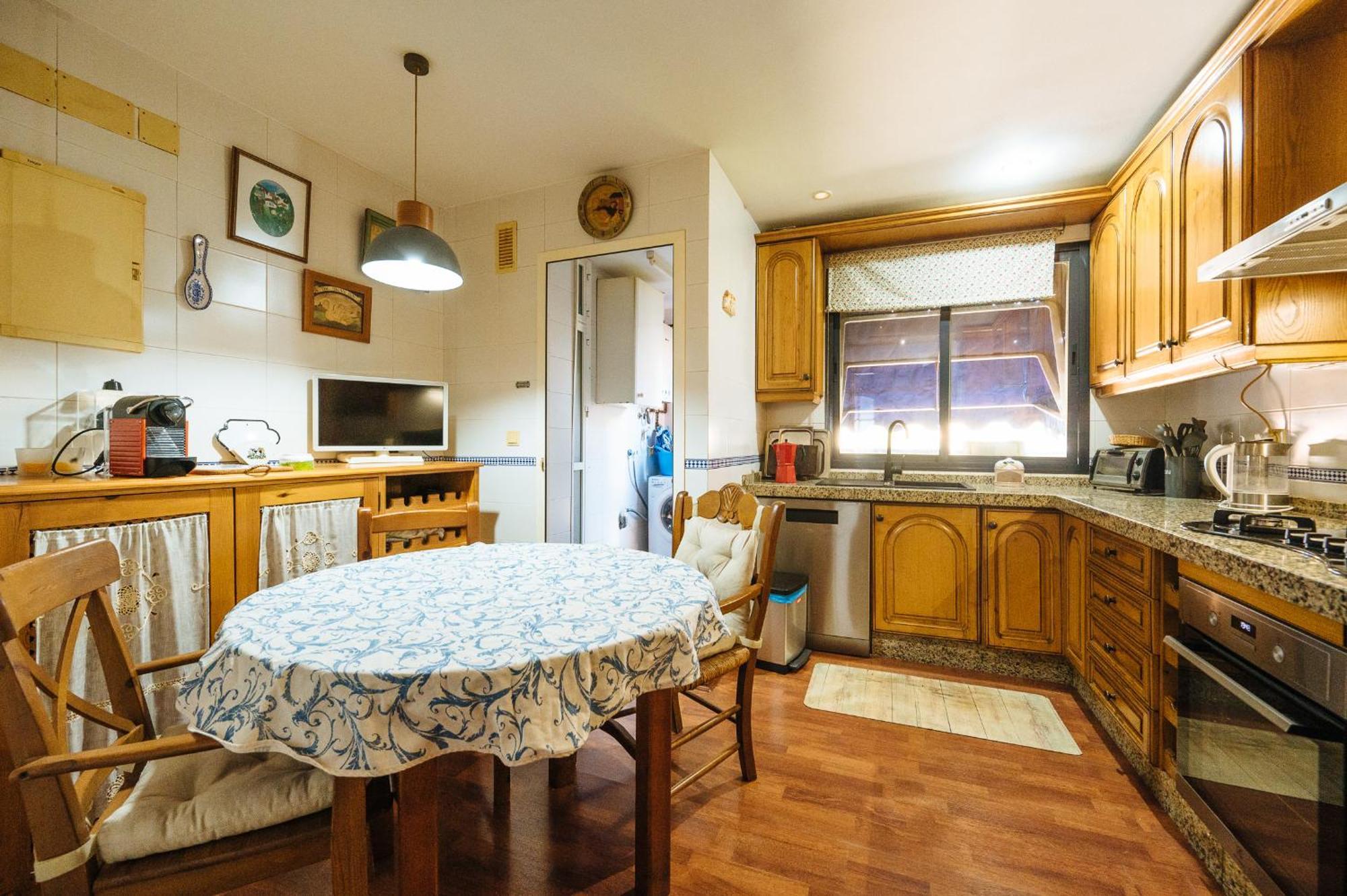 Acogedor Piso Con Parking Santa Justa Apartment Sevilla Exterior foto