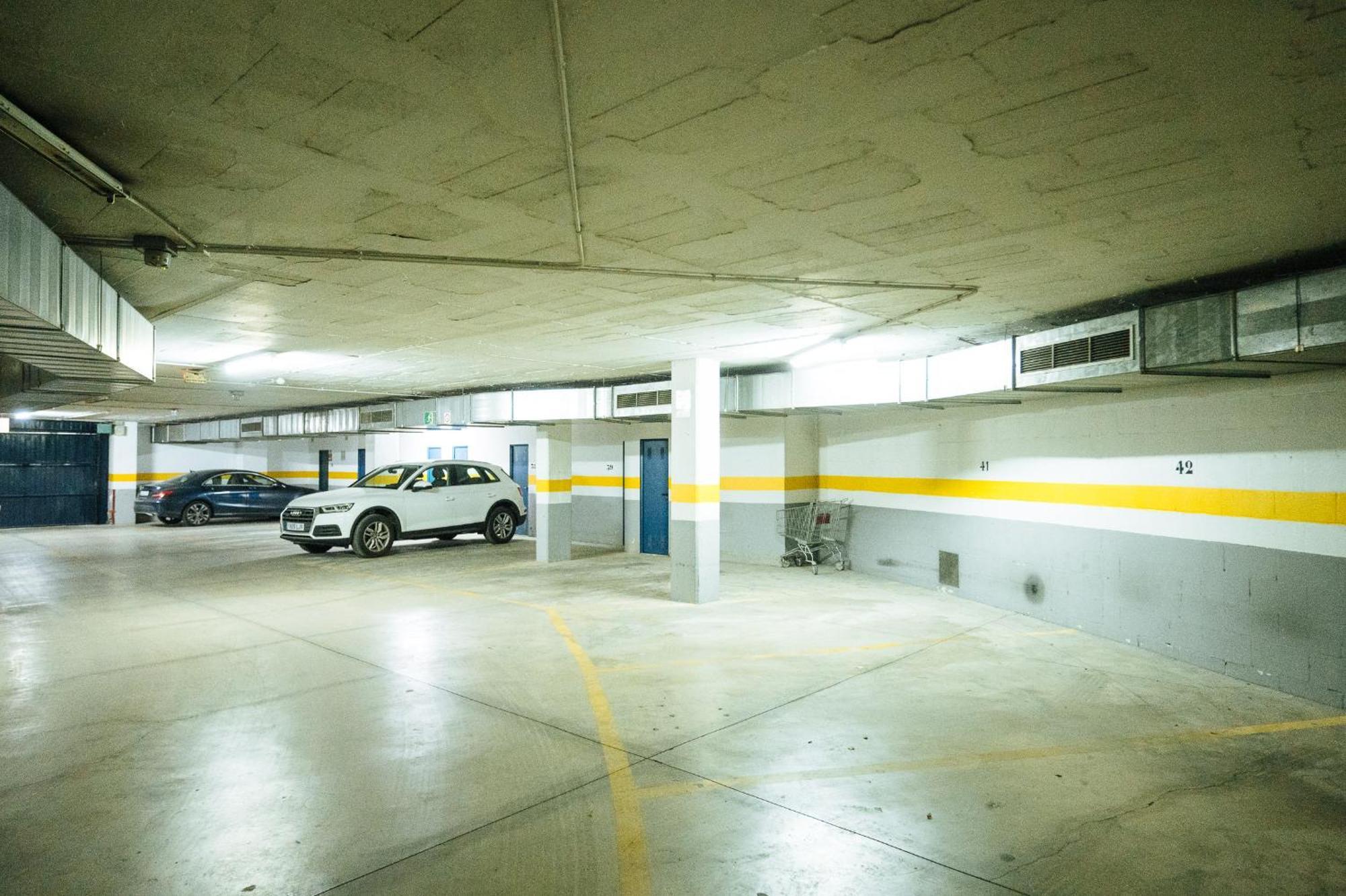 Acogedor Piso Con Parking Santa Justa Apartment Sevilla Exterior foto
