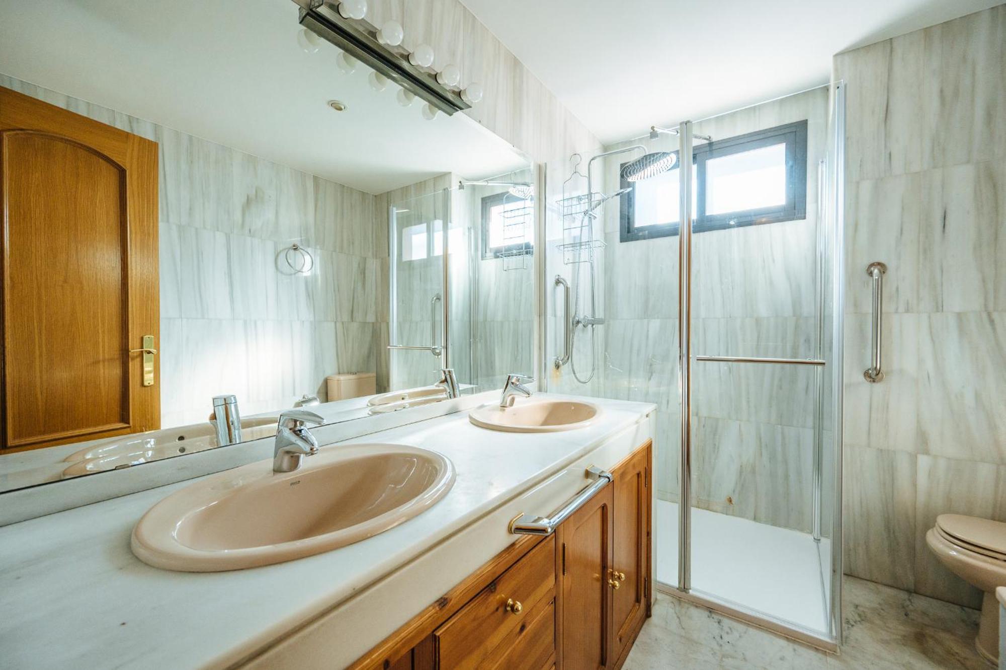 Acogedor Piso Con Parking Santa Justa Apartment Sevilla Exterior foto